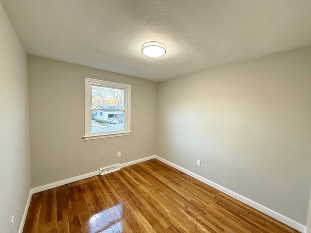 105 Duncan Rd, Stoughton, MA 02072