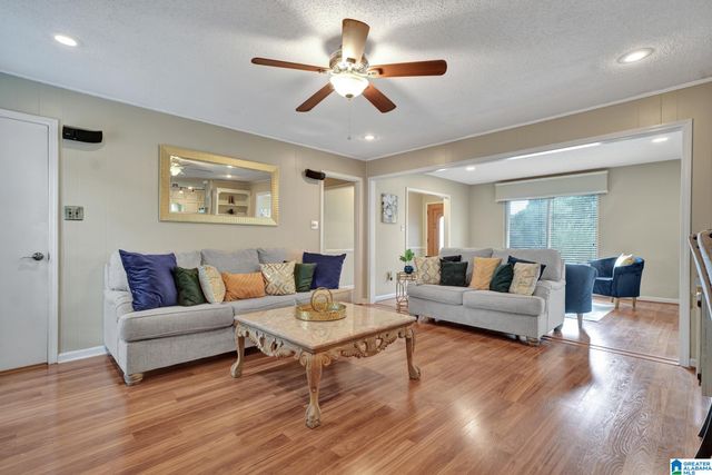 803 12TH TERRACE, Pleasant Grove, AL 35127