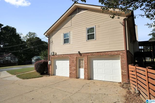 803 12TH TERRACE, Pleasant Grove, AL 35127