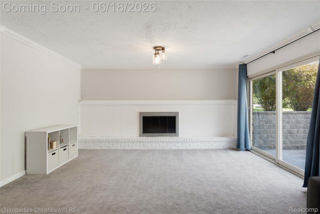 30130 Marimoor Street, Beverly Hills Village, MI 48025