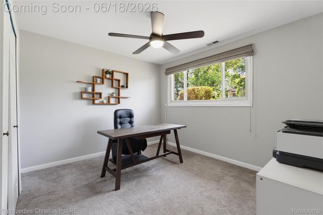 30130 Marimoor Street, Beverly Hills Village, MI 48025