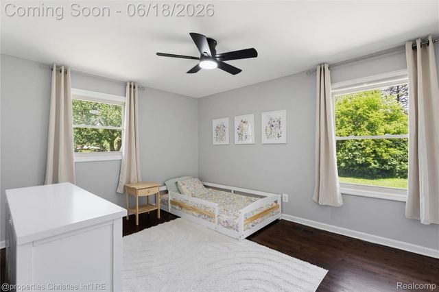 30130 Marimoor Street, Beverly Hills Village, MI 48025