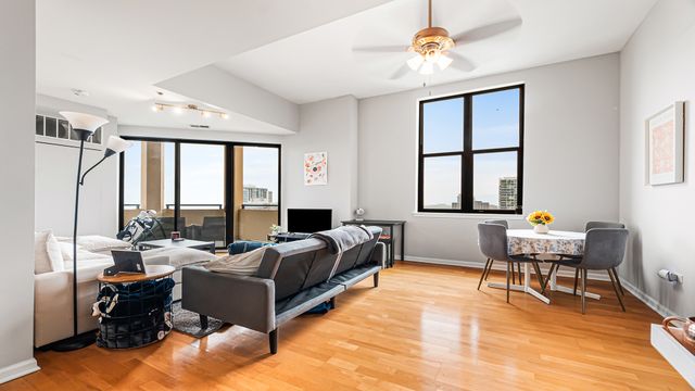 1464 S Michigan Avenue 2304, Chicago, IL 60605