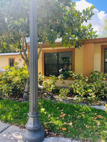 844 NW 3rd Avenue B, Fort Lauderdale, FL 33311