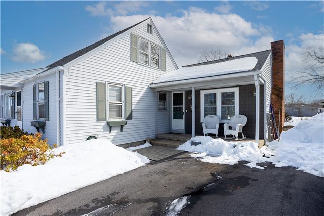 72 Westfield Drive, Cranston, RI 02920