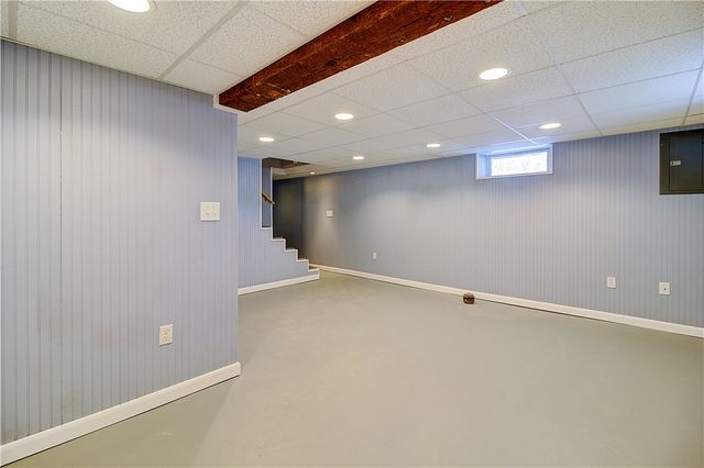 72 Westfield Drive, Cranston, RI 02920