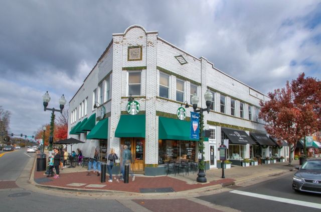 210 5th Ave S Apt 2, Franklin, TN 37064