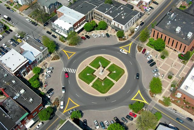 210 5th Ave S Apt 2, Franklin, TN 37064