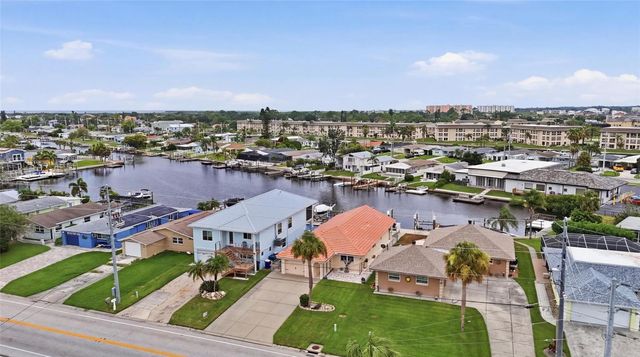 4549 TOPSAIL TRAIL, New Port Richey, FL 34652