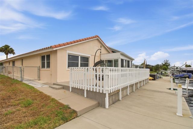 4549 TOPSAIL TRAIL, New Port Richey, FL 34652