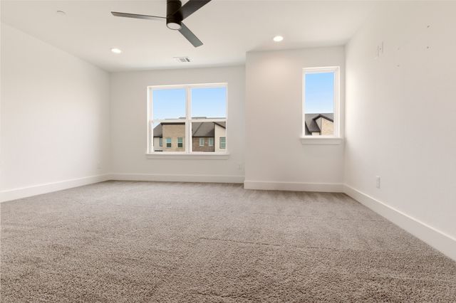 8909 Lowell Street, Rowlett, TX 75089