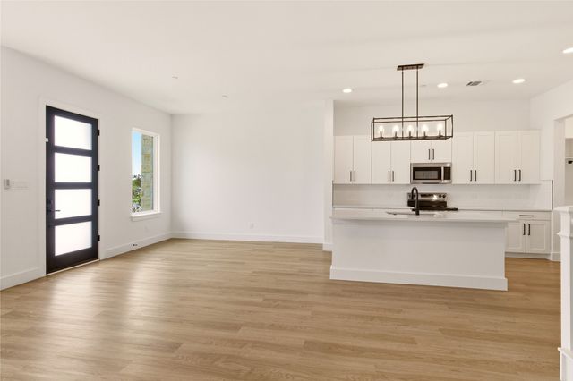8909 Lowell Street, Rowlett, TX 75089
