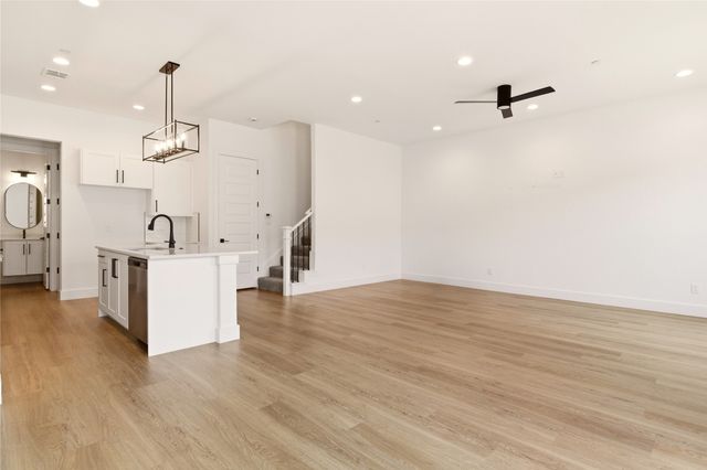 8909 Lowell Street, Rowlett, TX 75089
