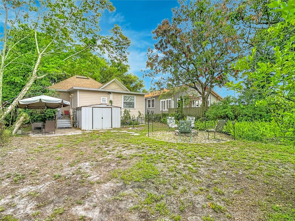 Image 38 of property listing at 2708 N JEFFERSON STREET, Tampa, FL 33602