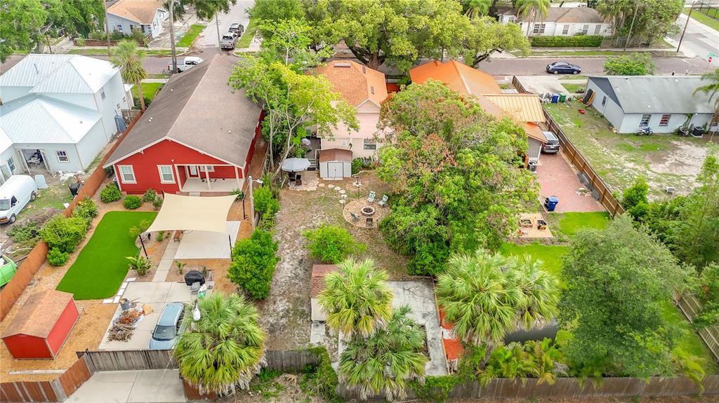 Image 42 of property listing at 2708 N JEFFERSON STREET, Tampa, FL 33602