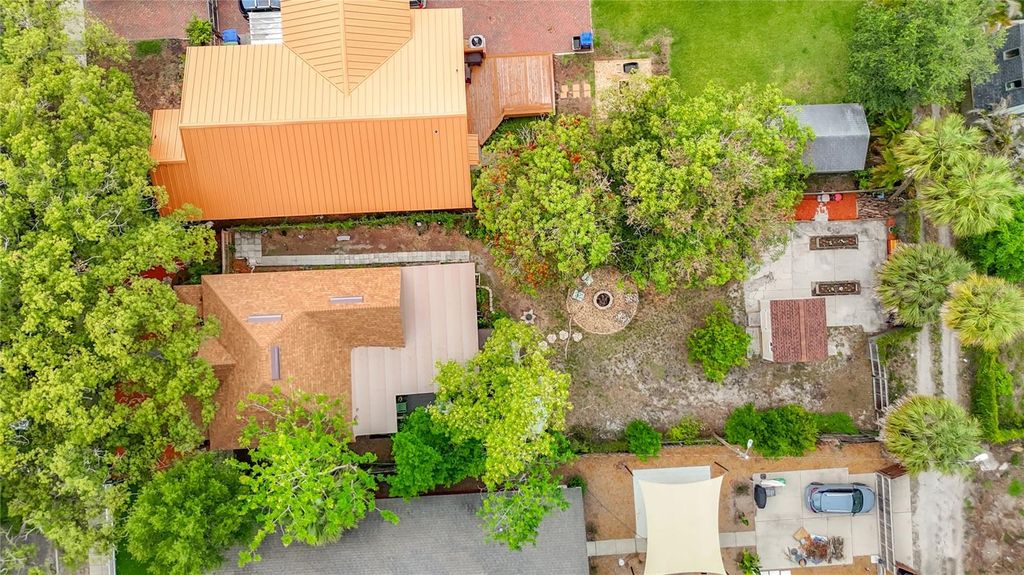 Image 43 of property listing at 2708 N JEFFERSON STREET, Tampa, FL 33602