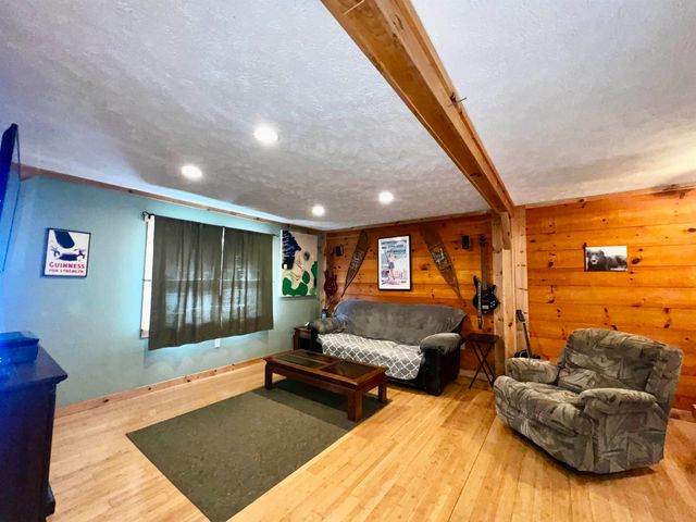 883 Osgood Hill Road, Westford, VT 05494