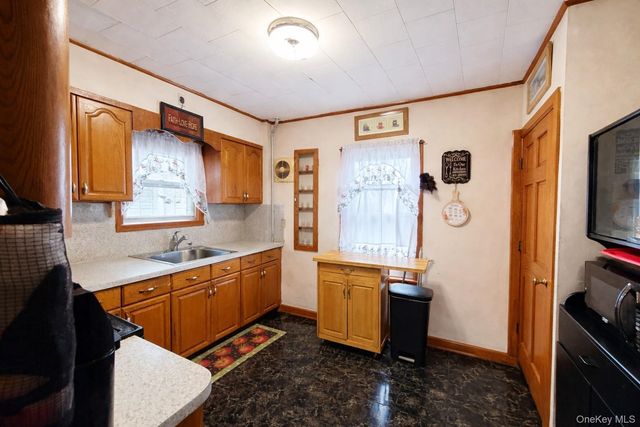 9309 Vanderveer Street, Queens Village, NY 11428