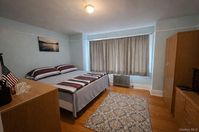 9309 Vanderveer Street, Queens Village, NY 11428