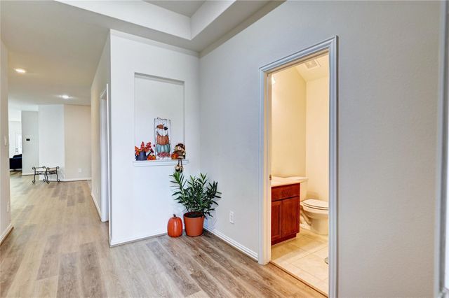 865 Spruce Pine Drive, Conroe, TX 77318