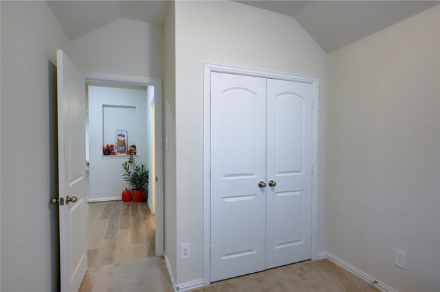 865 Spruce Pine Drive, Conroe, TX 77318