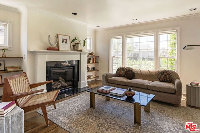 3712 S Muirfield Road, Los Angeles, CA 90016