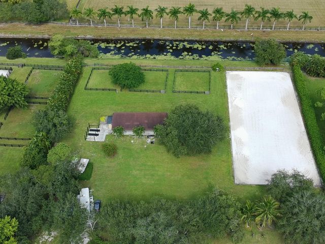 16693 Deer Path Lane, Wellington, FL 33470