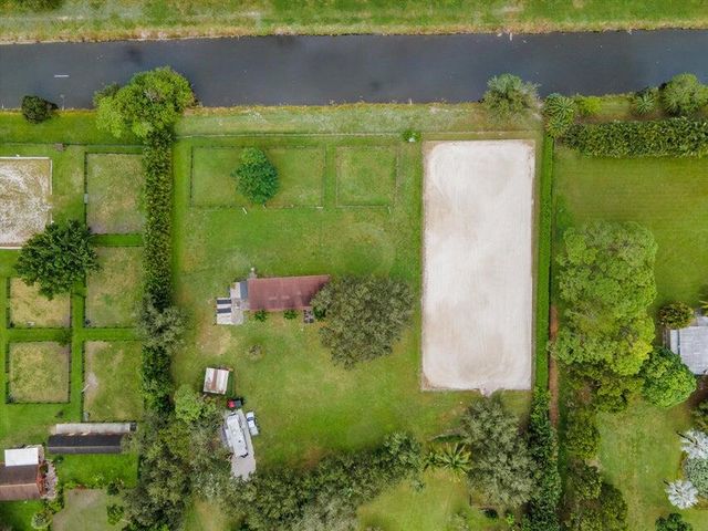 16693 Deer Path Lane, Wellington, FL 33470