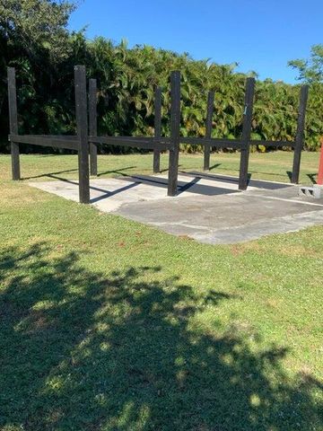 16693 Deer Path Lane, Wellington, FL 33470