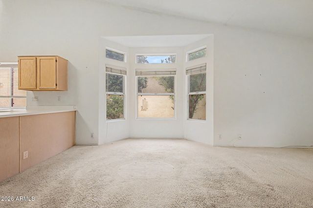 8456 W ROCKWOOD Drive, Peoria, AZ 85382