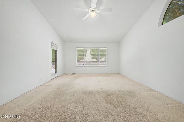 8456 W ROCKWOOD Drive, Peoria, AZ 85382