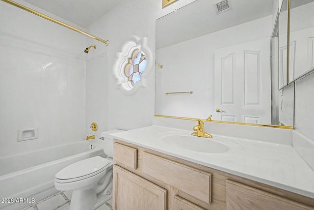 8456 W ROCKWOOD Drive, Peoria, AZ 85382