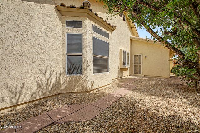 8456 W ROCKWOOD Drive, Peoria, AZ 85382