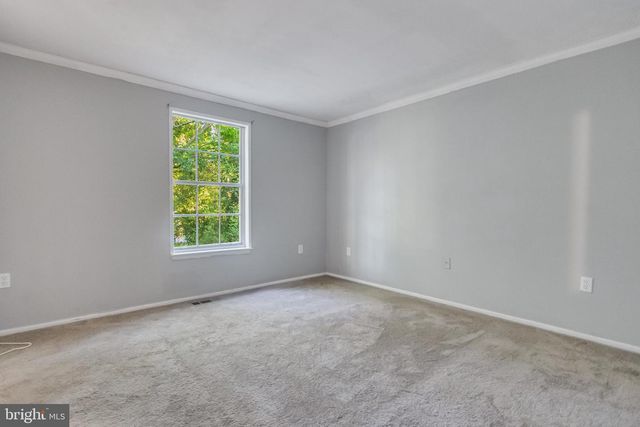 2583 ROBINSON PL, Waldorf, MD 20602