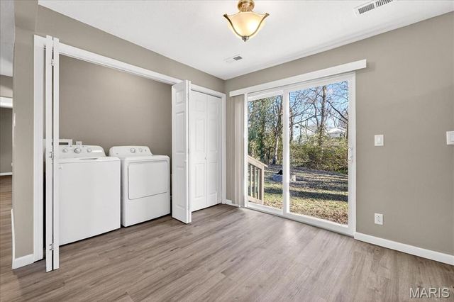 13 Melody Lane, St Charles, MO 63303