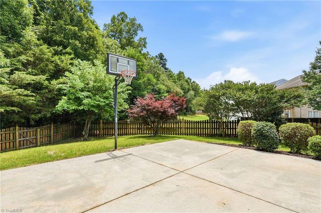 3805 Cottesmore Drive, High Point, NC 27265