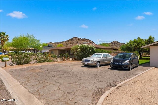 1321 E CAROL Avenue Apt 3, Phoenix, AZ 85020