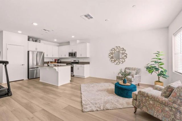 355 CITRINE TRAIL, Fallbrook, CA 92028