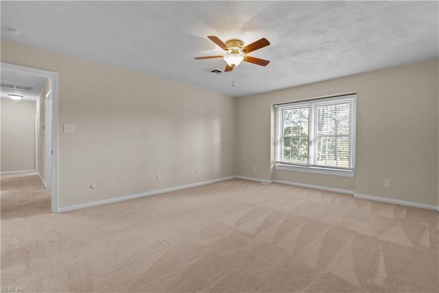 1273 Redwood Farm CT, Virginia Beach, VA 23452