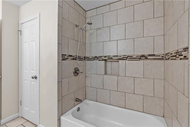 1273 Redwood Farm CT, Virginia Beach, VA 23452