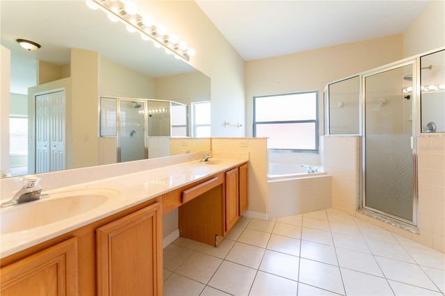 2563 ASTER COVE LANE, Kissimmee, FL 34758