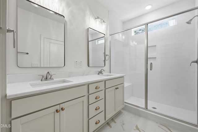 228 Telluride Court, Aberdeen, NC 28315