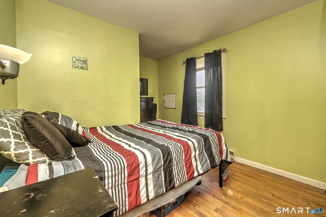 14 Horseshoe Drive, Waterbury, CT 06706