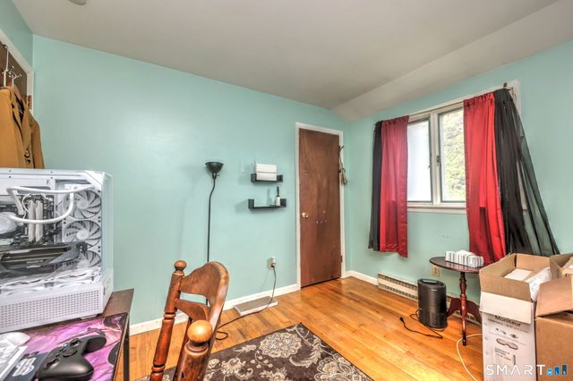 14 Horseshoe Drive, Waterbury, CT 06706