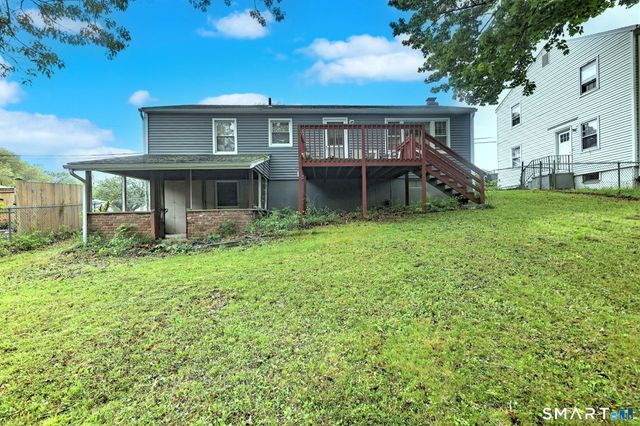 14 Horseshoe Drive, Waterbury, CT 06706