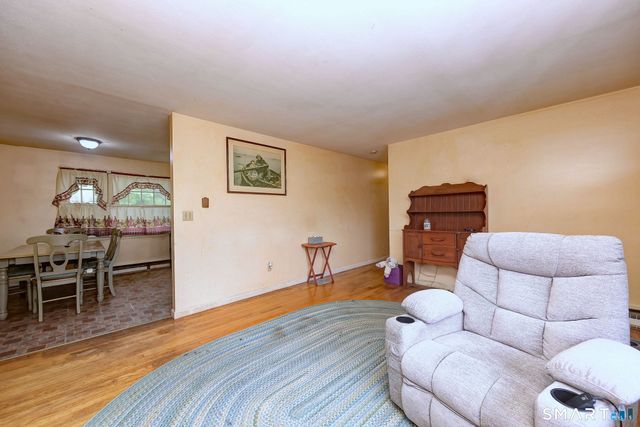 14 Horseshoe Drive, Waterbury, CT 06706