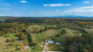 415 Bibles Chapel Road, Midway, TN 37809