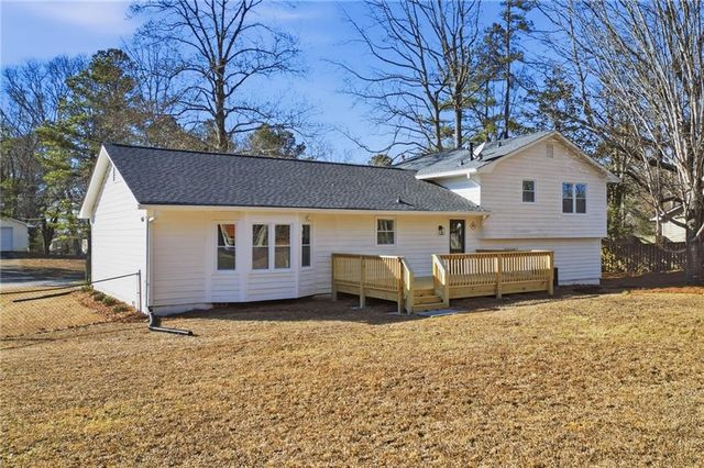 145 Timber Mill Circle, Carrollton, GA 30116