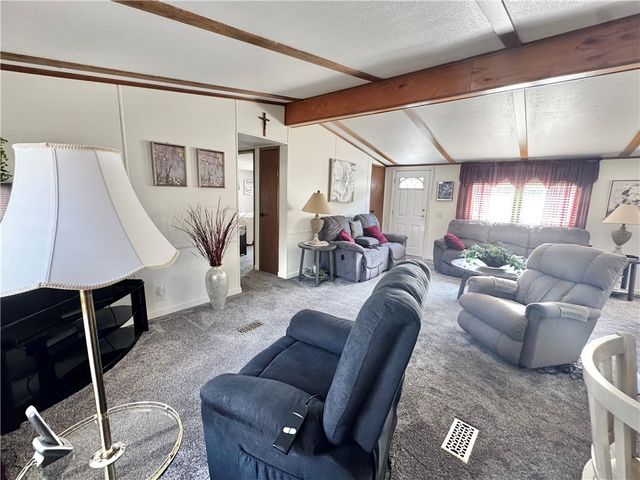 507 Blind Ln, Belle Vernon, PA 15012