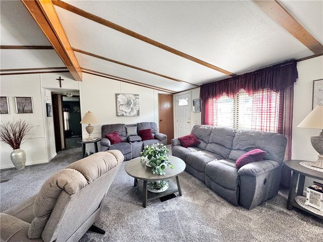 507 Blind Ln, Belle Vernon, PA 15012